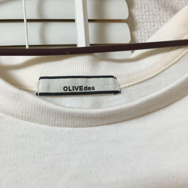 OLIVEdesOLIVE(オリーブデオリーブ)のプルオーバー レディースのトップス(カットソー(半袖/袖なし))の商品写真