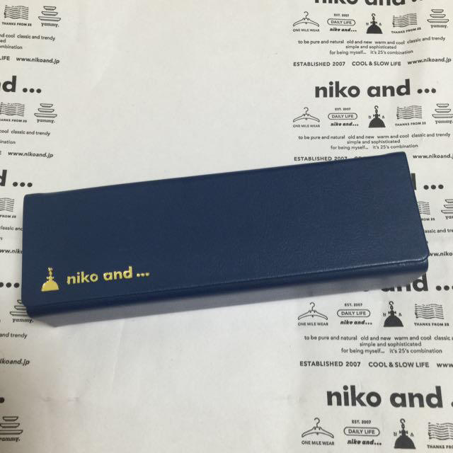 niko and...(ニコアンド)のニコアンド メガネケース レディースのファッション小物(サングラス/メガネ)の商品写真