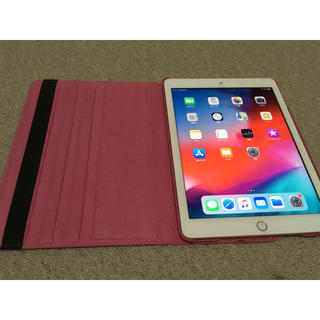 アイパッド(iPad)のiPad 第六世代 wifi 128G (スマートフォン本体)