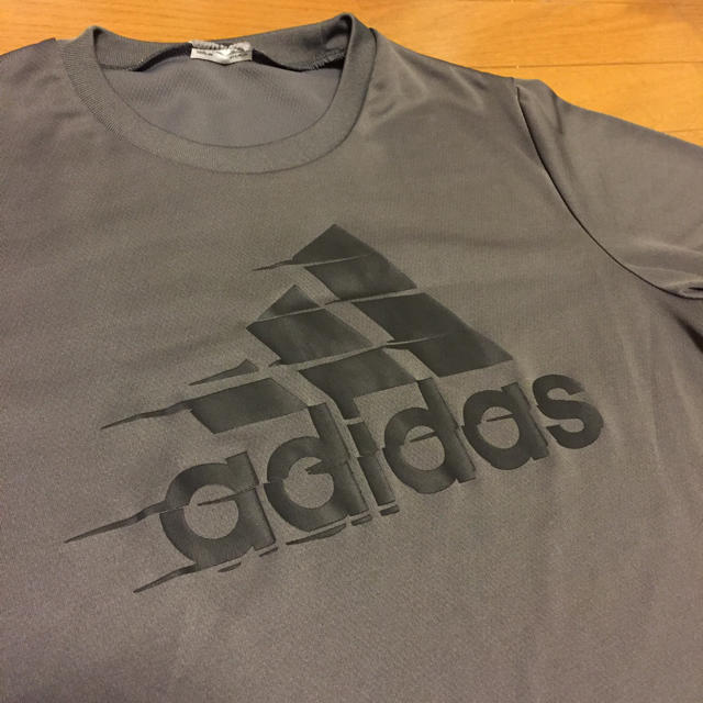 adidas(アディダス)のアディダス スポーツウエア Tシャツ レディース スポーツ/アウトドアのランニング(ウェア)の商品写真