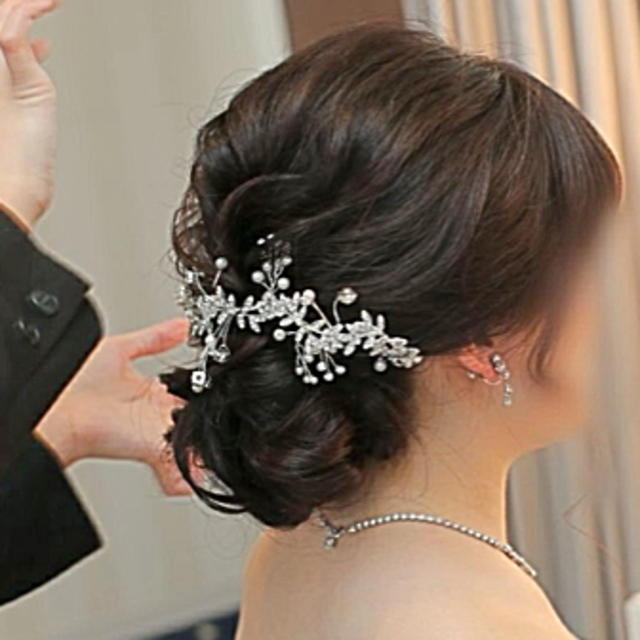 小枝 花嫁 ヘアアクセサリー ウェディング 結婚式 披露宴 の通販 By ぎゃー S Shop ラクマ 小枝 花嫁 ヘアアクセサリー ウェディング 結婚式 披露宴 の通販 By ぎゃー S Shop ラクマ