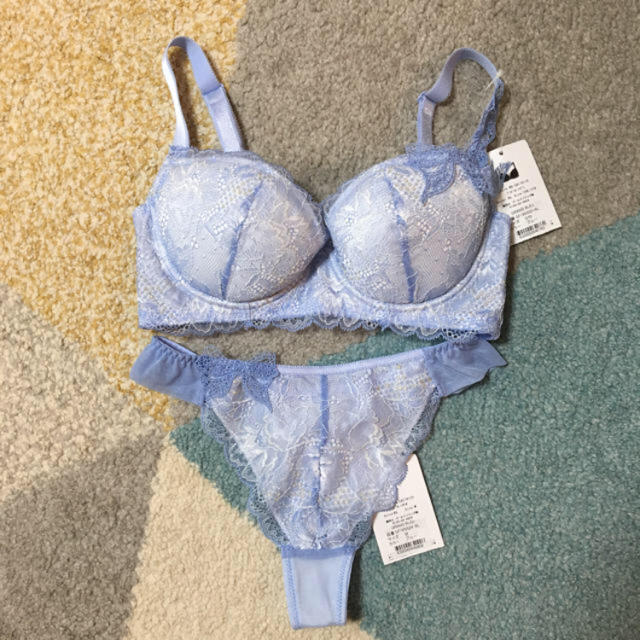 BRADELIS New York(ブラデリスニューヨーク)の新品♡D70 レディースの下着/アンダーウェア(ブラ&ショーツセット)の商品写真