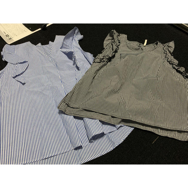 HIROKO KOSHINO(ヒロココシノ)の美品、新品！おしゃれノースリーシャツ2枚セット レディースのトップス(シャツ/ブラウス(半袖/袖なし))の商品写真