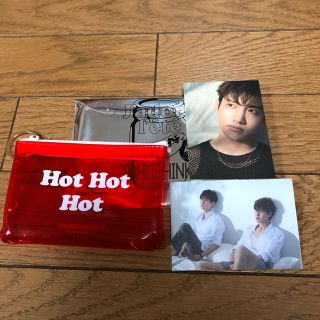 トウホウシンキ(東方神起)の東方神起 グッズ 2019 ポーチ(アイドルグッズ)