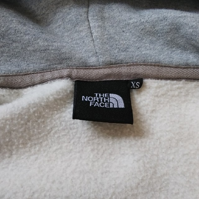 THE NORTH FACE(ザノースフェイス)のTHE NORTH FACE パーカー 美品 メンズのトップス(パーカー)の商品写真