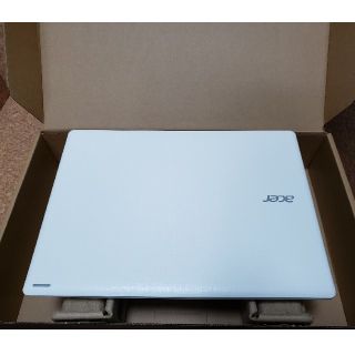 エイサー(Acer)のAcer Aspire One 11 AO1-132-N14N／W

(ノートPC)