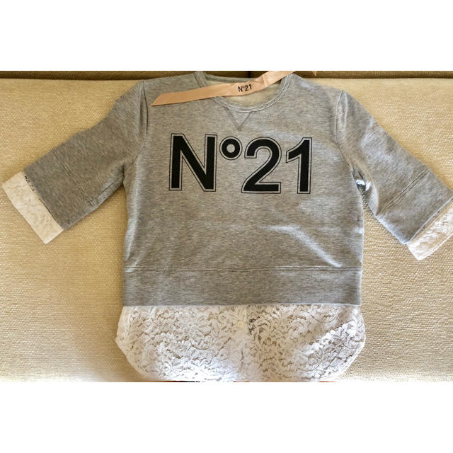 N°21(ヌメロヴェントゥーノ)のヌメロヴェントゥーノ  N°21  トップス   レディースのトップス(Tシャツ(半袖/袖なし))の商品写真