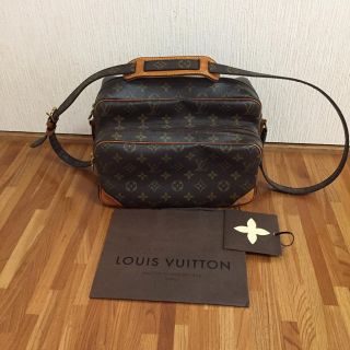 ルイヴィトン(LOUIS VUITTON)の❤専用です❤      VUITTONショルダーバック正規品(ショルダーバッグ)