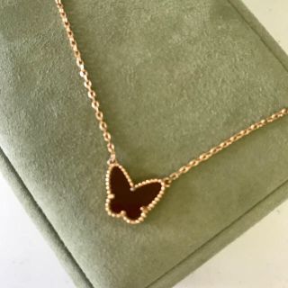 ✨VC バタフライネックレス＋ピアス🦋✨(ネックレス)