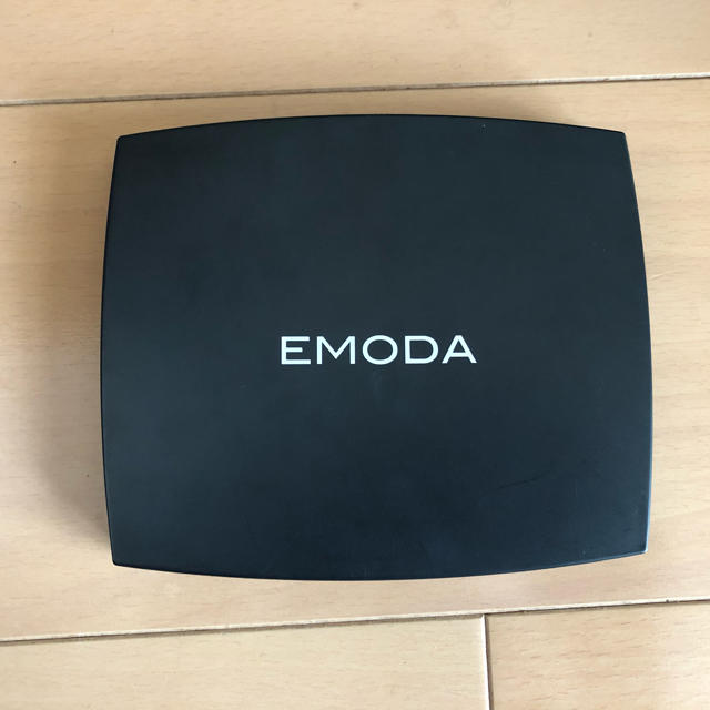 EMODA(エモダ)のEMODAメイクパレット コスメ/美容のキット/セット(コフレ/メイクアップセット)の商品写真