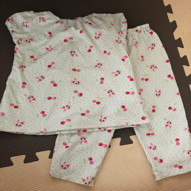 mikihouse(ミキハウス)のミキハウス パジャマ 90 キッズ/ベビー/マタニティのキッズ服男の子用(90cm~)(パジャマ)の商品写真