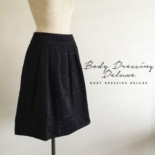 ボディドレッシングデラックス(BODY DRESSING Deluxe)のBODY DRESSING Deluxe☆タックフレアスカート(ひざ丈スカート)