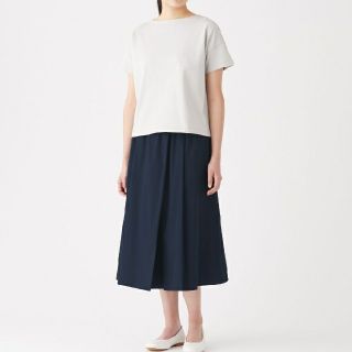 ムジルシリョウヒン(MUJI (無印良品))のNew★無印良品ストレッチ高密度織りイージークロップドワイドパンツ／ネイビーＭ (クロップドパンツ)