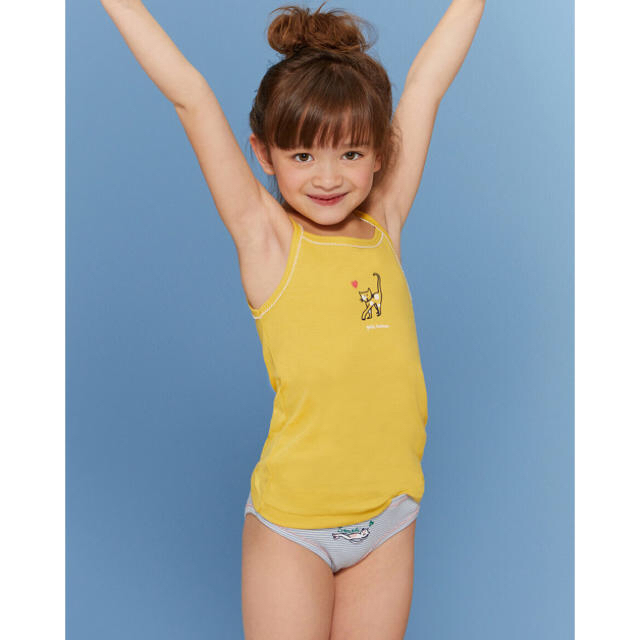 PETIT BATEAU(プチバトー)の【新品】2019AW プチバトー プリントキャミソール 3枚組 10ans キッズ/ベビー/マタニティのキッズ服女の子用(90cm~)(下着)の商品写真