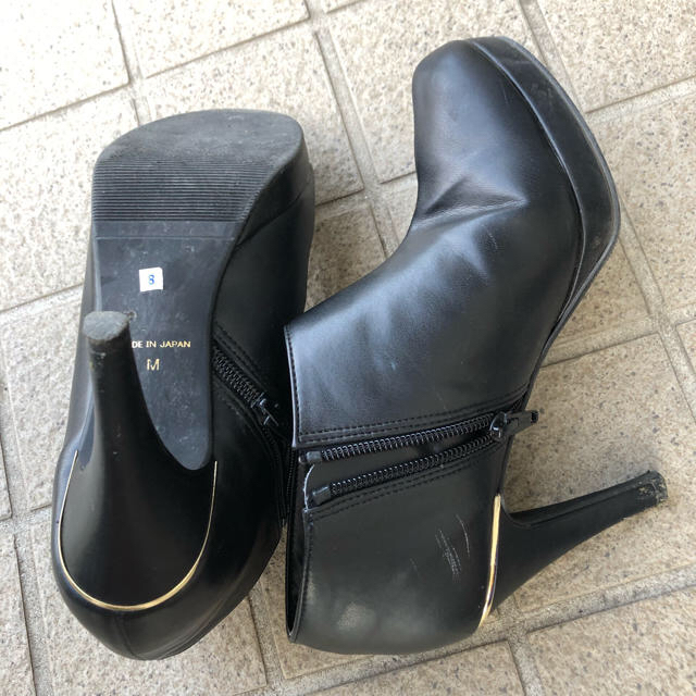 ショートブーツ 日本製 ブラック 23㎝ レディースの靴/シューズ(ブーツ)の商品写真