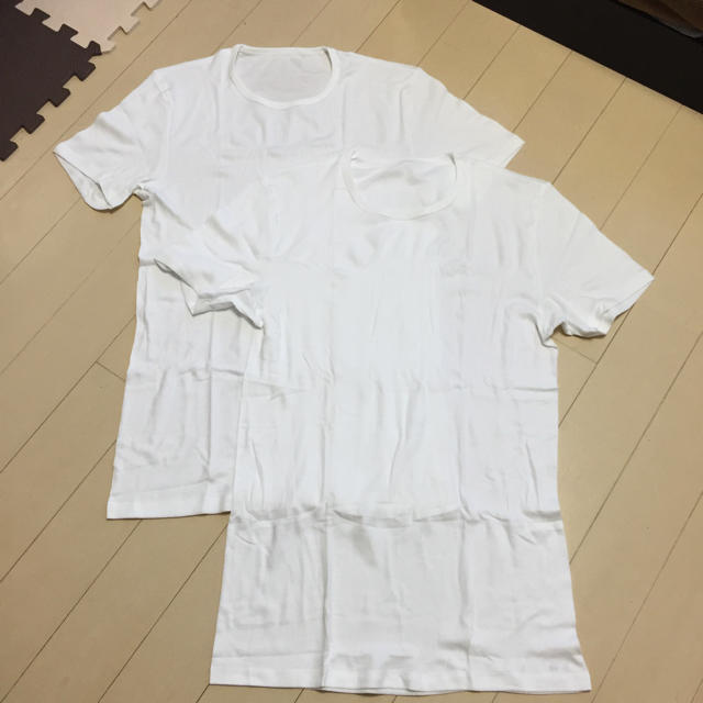 UNIQLO(ユニクロ)のコットンフライスクルーネックT半袖XLサイズ3枚組 メンズのトップス(Tシャツ/カットソー(半袖/袖なし))の商品写真