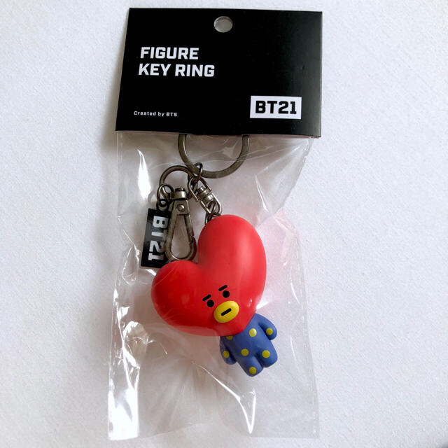 防弾少年団(BTS)(ボウダンショウネンダン)の新品 未開封 BT21 TATA キーリング BTS V エンタメ/ホビーのおもちゃ/ぬいぐるみ(キャラクターグッズ)の商品写真