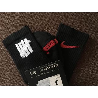 ナイキ(NIKE)のNIKE x UNDEFEATED SOCKS 靴下(ソックス)