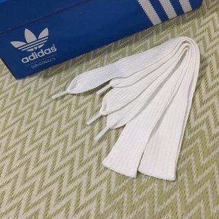 アディダス(adidas)の【adidas】リレースロー 靴紐 (ホワイト)(その他)