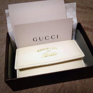 グッチ(Gucci)のGUCCI レザーキーケース 新品(キーケース)
