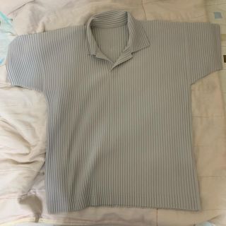 イッセイミヤケ(ISSEY MIYAKE)のISSEYMIYAKE ポロシャツ(ポロシャツ)