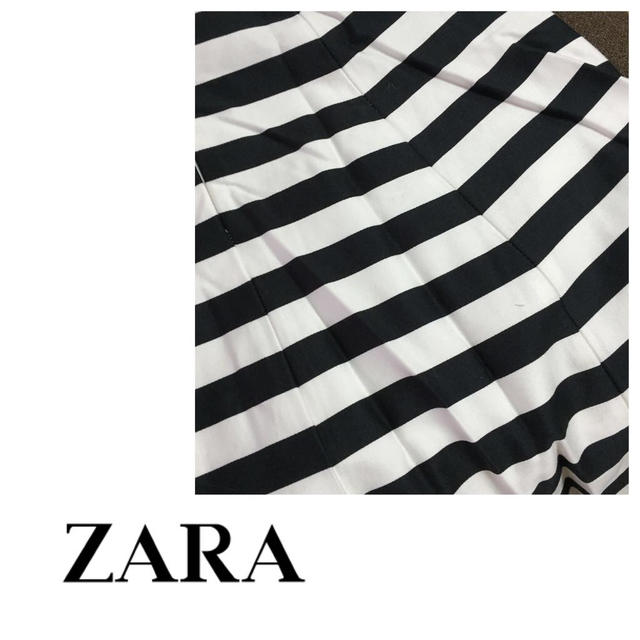 ZARA(ザラ)のZARA ボーダーワンピース レディースのワンピース(ひざ丈ワンピース)の商品写真