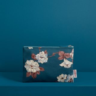 キャスキッドソン(Cath Kidston)の【新品未使用】Cath Kidstion  ポーチ 花柄(ポーチ)