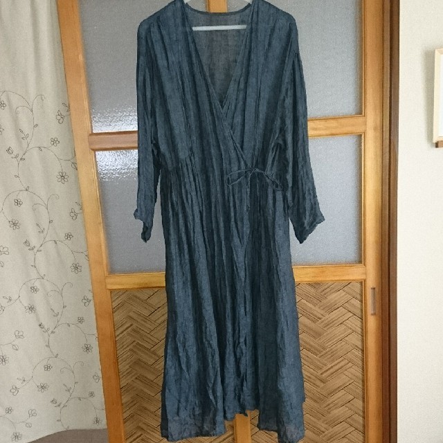 nest Robe(ネストローブ)の美品☆ネストローブ〜先染めガーゼリネンカシュクールワンピース レディースのワンピース(ロングワンピース/マキシワンピース)の商品写真