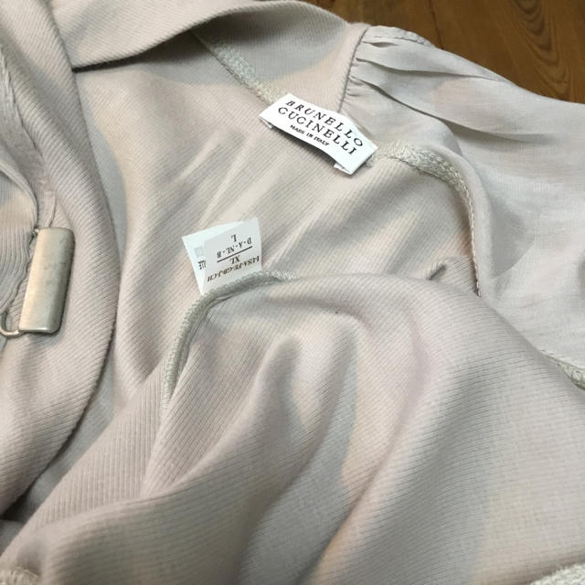 BRUNELLO CUCINELLI(ブルネロクチネリ)のboohisa様専用     ブルネロクチネリ  トップス レディースのトップス(カーディガン)の商品写真