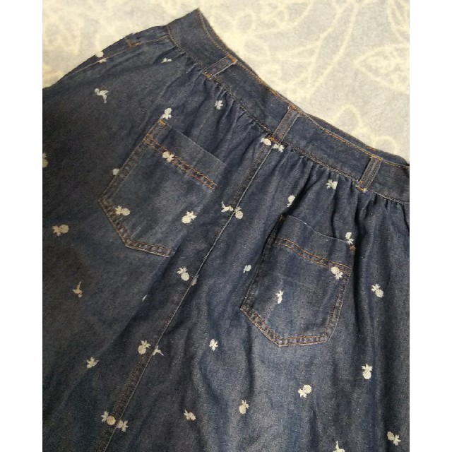 THE EMPORIUM(ジエンポリアム)のジ エンポリアム デニムフレアスカート レディースのスカート(ひざ丈スカート)の商品写真