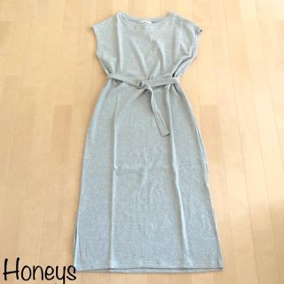 ハニーズ(HONEYS)の8/20迄限定‼️Honeys 新品 ベルト付き ワンピース(ロングワンピース/マキシワンピース)