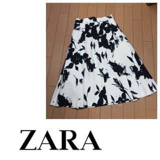 ザラ(ZARA)のZARA 花柄大人スカート(ロングスカート)