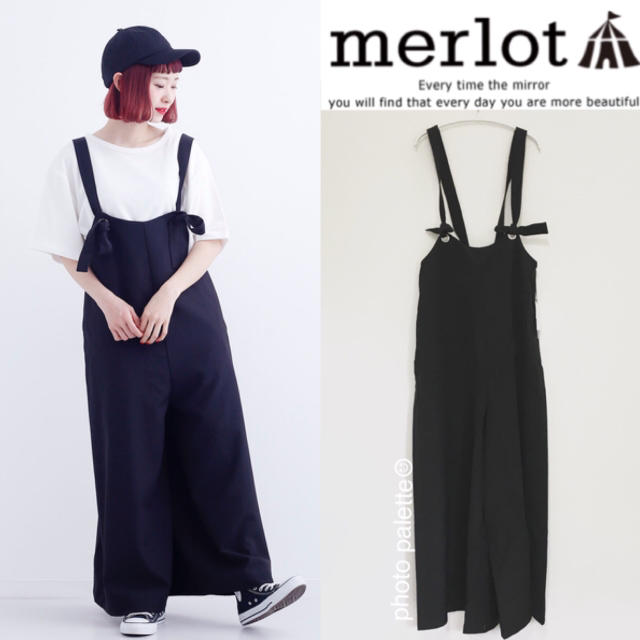 merlot(メルロー)の完売品 メルロー リングリボン ワイドパンツ オールインワン サロペット レディースのパンツ(サロペット/オーバーオール)の商品写真