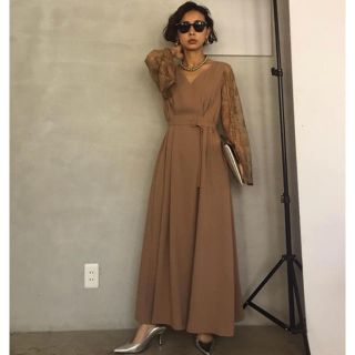 アメリヴィンテージ(Ameri VINTAGE)のLACE SLEEVE REFINED DRESS(ロングドレス)