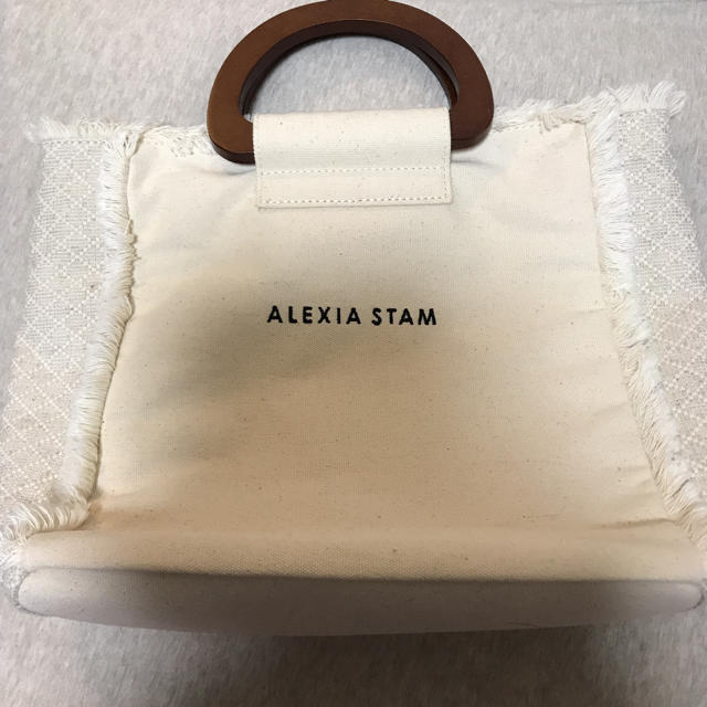 Wooden Handle Tote Bag Ivory