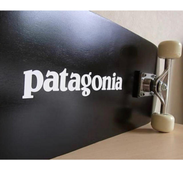 patagonia(パタゴニア)の大人気公式 Patagonia パタゴニア ステッカー レトロX 自動車/バイクのバイク(ステッカー)の商品写真