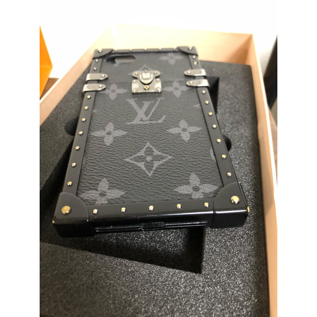 LOUIS VUITTON(ルイヴィトン)のルイヴィトン アイトランク iPhone7.8 スマホ/家電/カメラのスマホアクセサリー(iPhoneケース)の商品写真