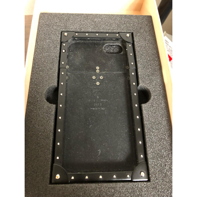 LOUIS VUITTON(ルイヴィトン)のルイヴィトン アイトランク iPhone7.8 スマホ/家電/カメラのスマホアクセサリー(iPhoneケース)の商品写真