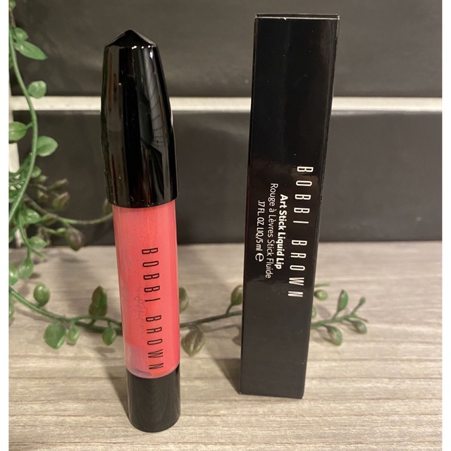 BOBBI BROWN(ボビイブラウン)の【新品】♡ BOBBI BROWN ♡リキッドリップ　Pink Punch コスメ/美容のベースメイク/化粧品(口紅)の商品写真