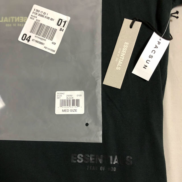 FEAR OF GOD(フィアオブゴッド)のFOG Essentials Boxy Tシャツ M メンズのトップス(Tシャツ/カットソー(半袖/袖なし))の商品写真