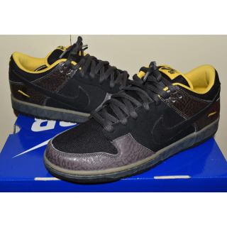 ナイキ(NIKE)のNIKE  DUNK  SB LOW yellow curb(スニーカー)