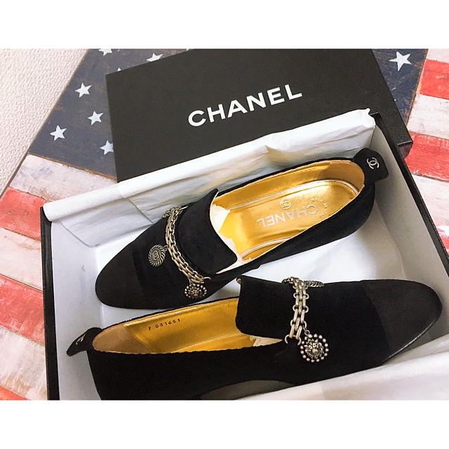 ☆CHANEL(シャネル)☆38.5☆コイン&チェーン☆フラットシューズ☆- ☆CHANEL(シャネル)☆38.5☆コイン&チェーン☆フラットシューズ☆-