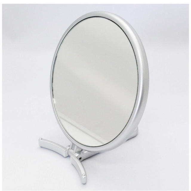 値下げしました。便利な3倍拡大鏡付き！卓上鏡と手鏡 レディースのファッション小物(ミラー)の商品写真