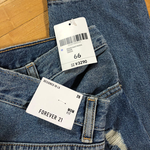 FOREVER 21(フォーエバートゥエンティーワン)のキャメ様✨ご専用✨ レディースのパンツ(デニム/ジーンズ)の商品写真