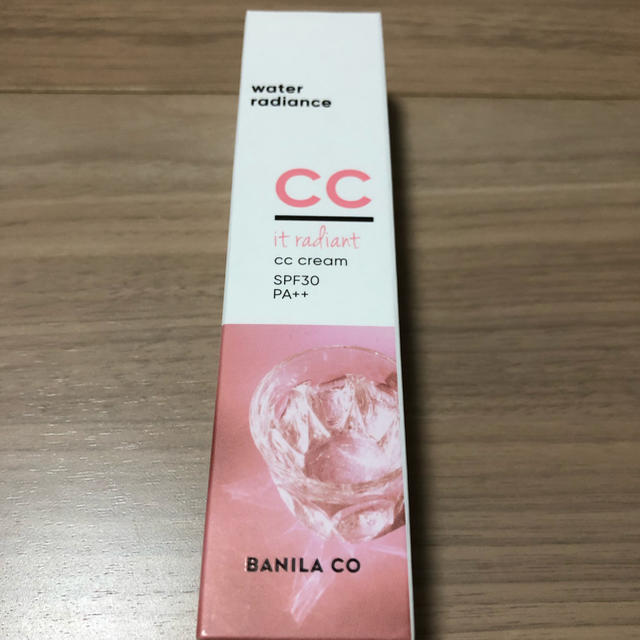 banila co.(バニラコ)のバニラコ  CCクリーム 新品未使用 コスメ/美容のベースメイク/化粧品(化粧下地)の商品写真