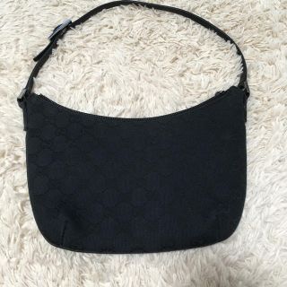 グッチ(Gucci)のグッチ ショルダーバッグ(ショルダーバッグ)