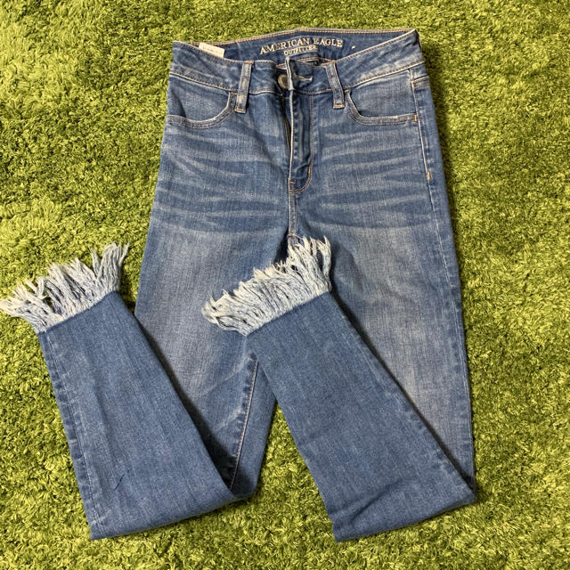 American Eagle(アメリカンイーグル)のアメリカンイーグル レディースのパンツ(デニム/ジーンズ)の商品写真