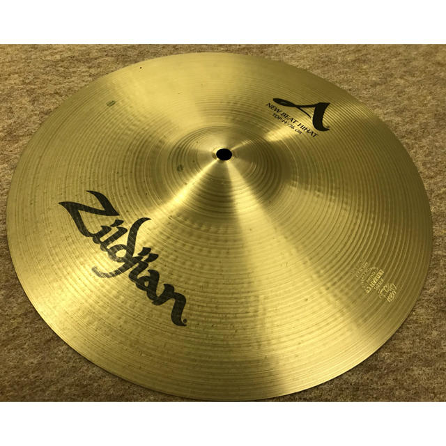 ハイハットシンバル 14インチ Zildjian NEW BEAT HIHAT 楽器のドラム(シンバル)の商品写真