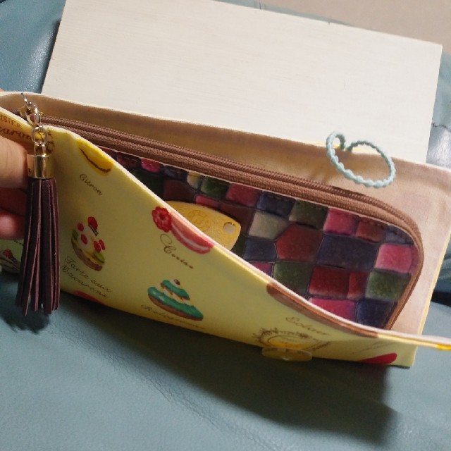 ATAO(アタオ)のアタオ財布 カバー ハンドメイドのファッション小物(財布)の商品写真