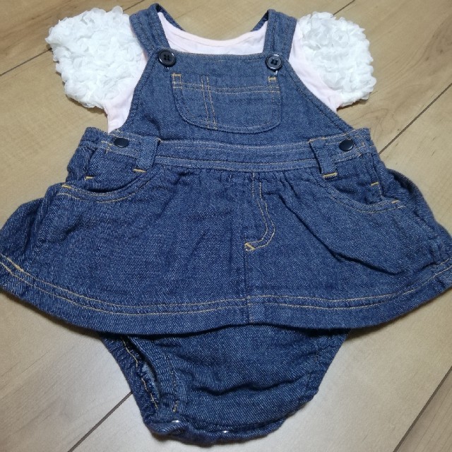 アカチャンホンポ(アカチャンホンポ)の専用　女の子2点セット キッズ/ベビー/マタニティのベビー服(~85cm)(ロンパース)の商品写真